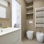 Easylife - - Botta 16 - Porta Romana شقة *